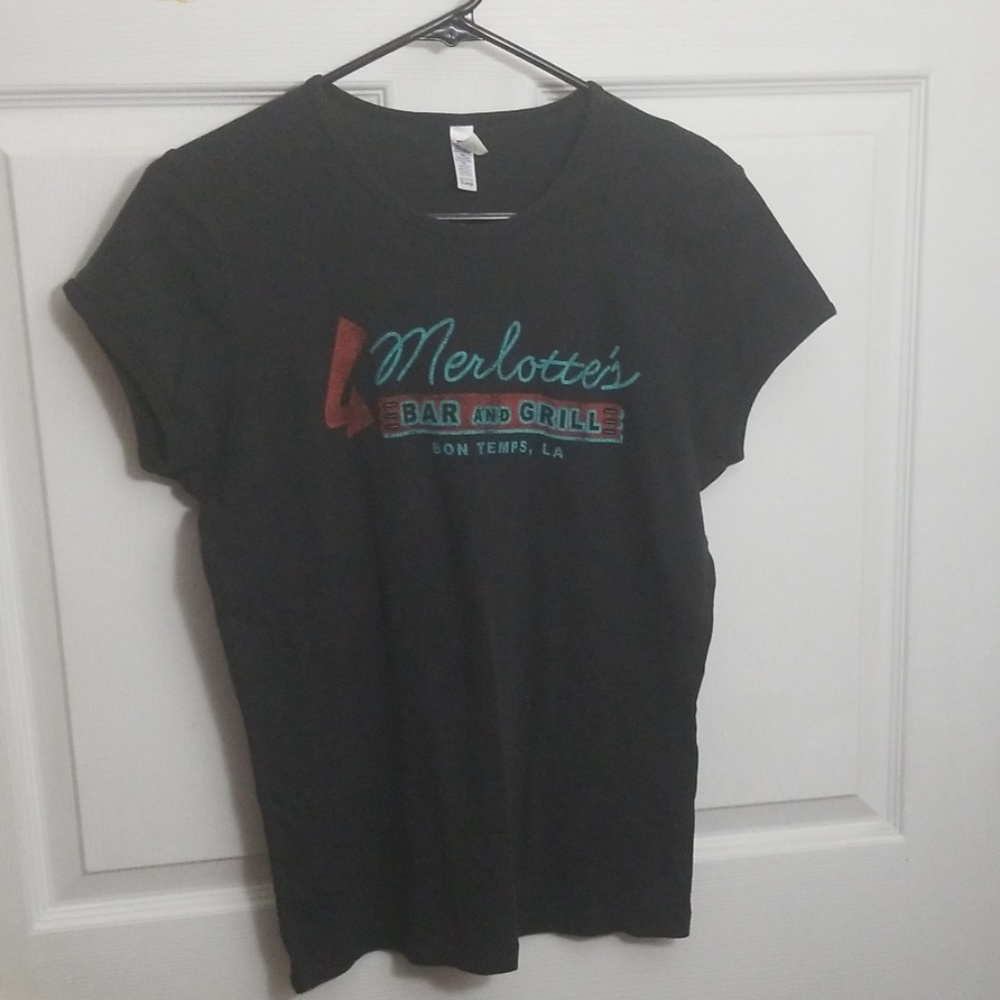 "Merlotte's" True Blood tshirt size XL